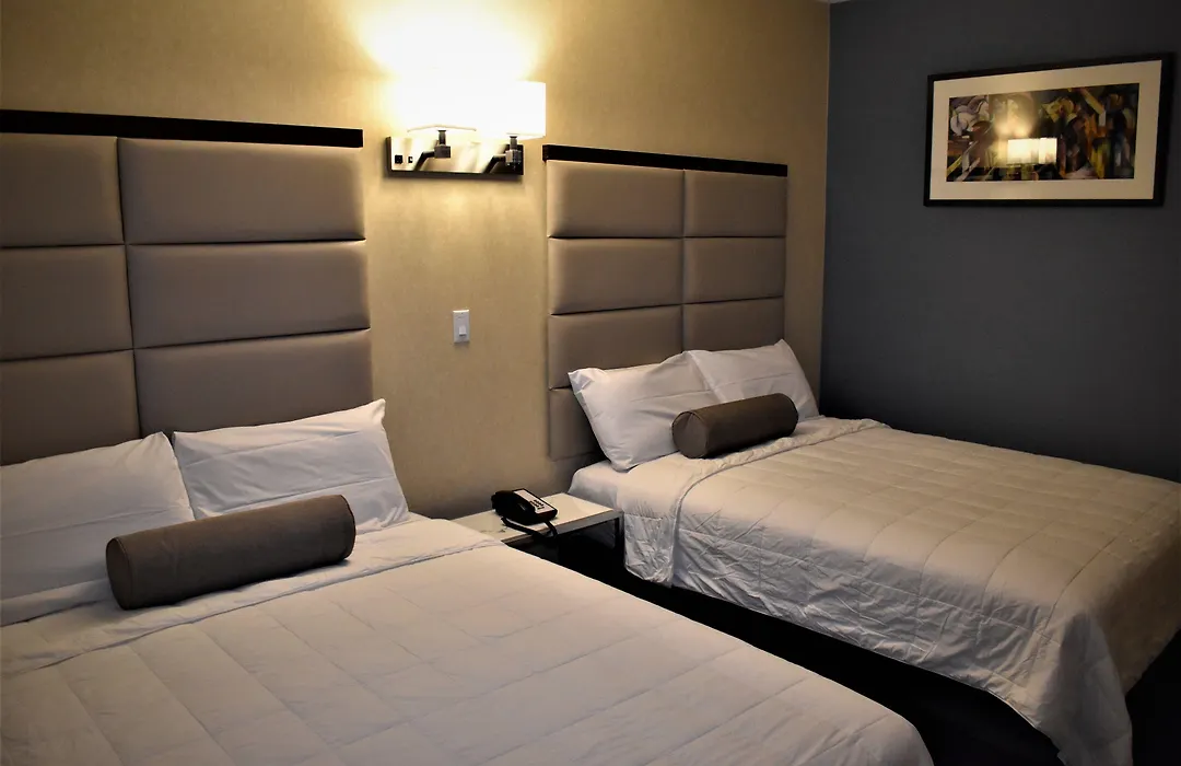 7 Days Hotel-1