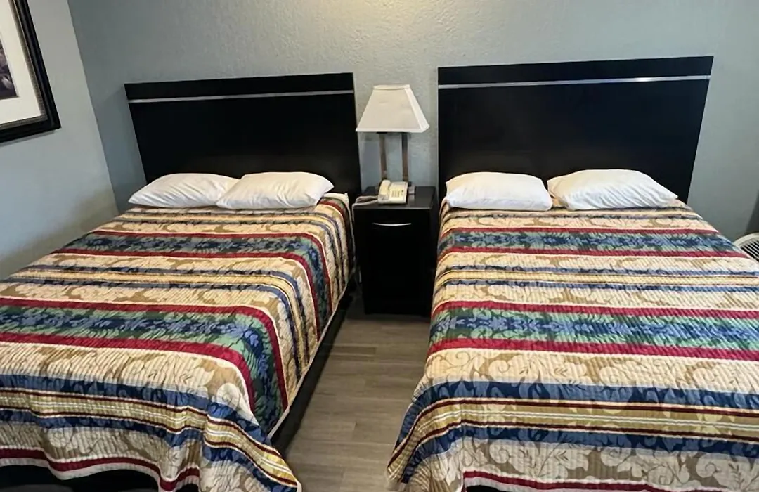 Midtown Lodge-1