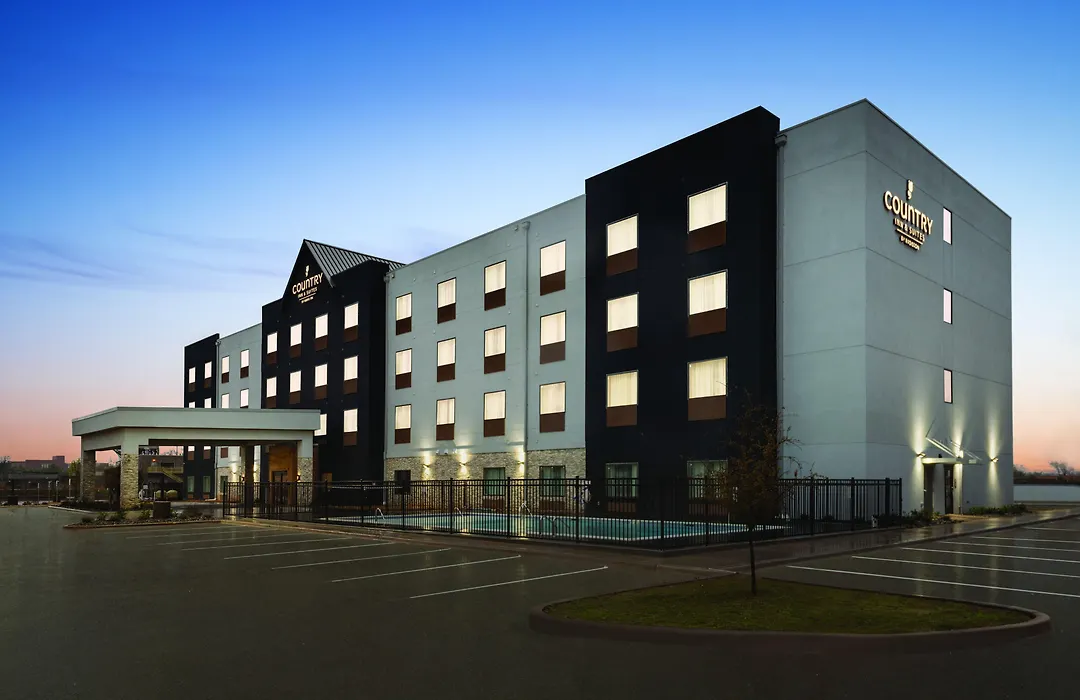 Country Inn & Suites By Radisson, Oklahoma City - Bricktown, Ok-1