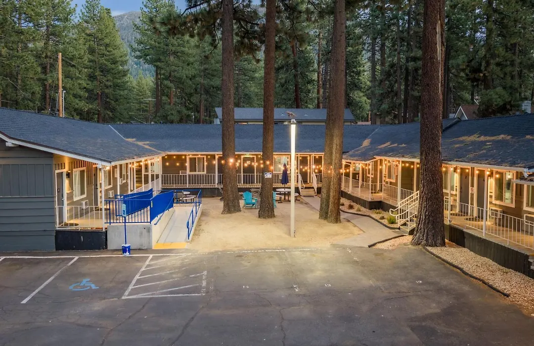 Adventure Lodge-1