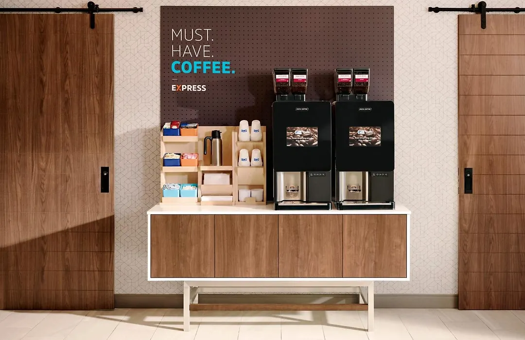 Holiday Inn Express Hotel & Suites Birmingham - Inverness 280 By Ihg-1