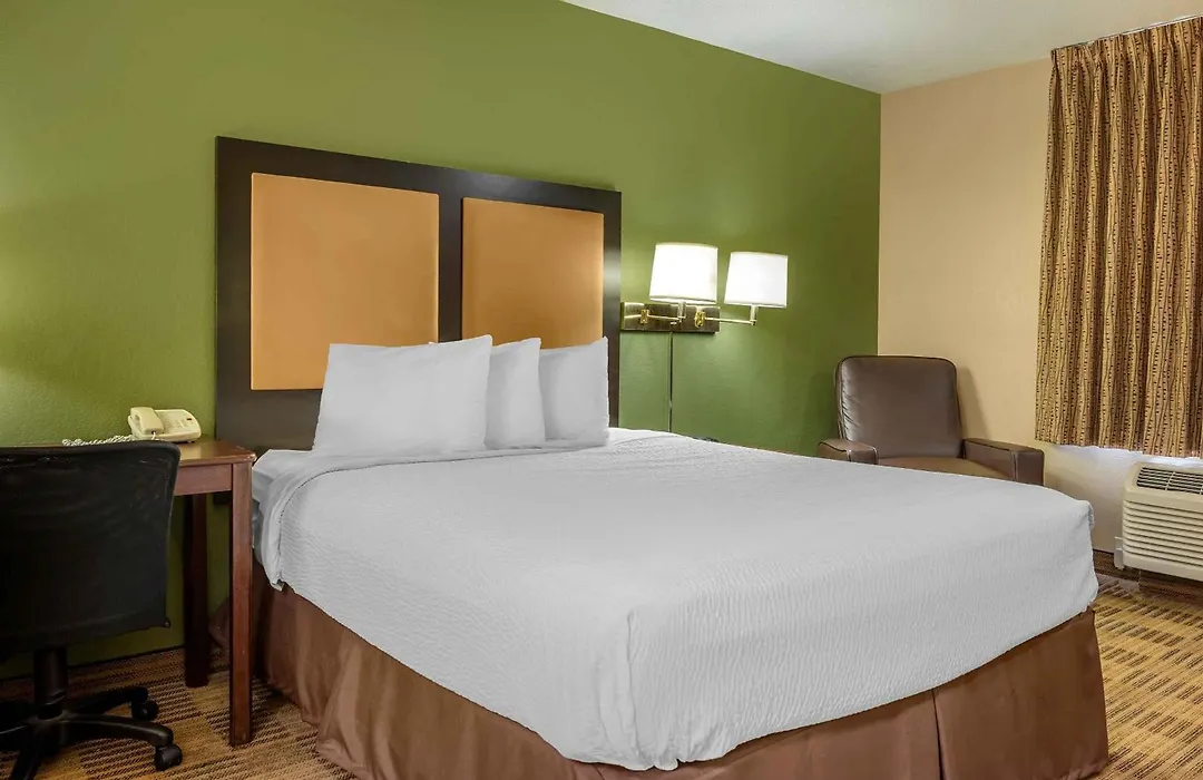 Extended Stay America Select Suites - Jacksonville - Lenoir Avenue East-1