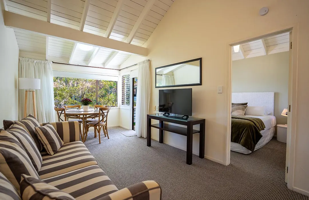 Emerald Inn On Takapuna Beach-1