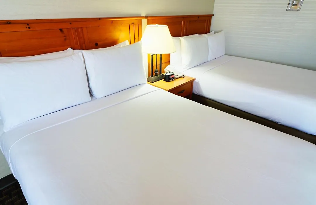 Continental Inn & Suites-1