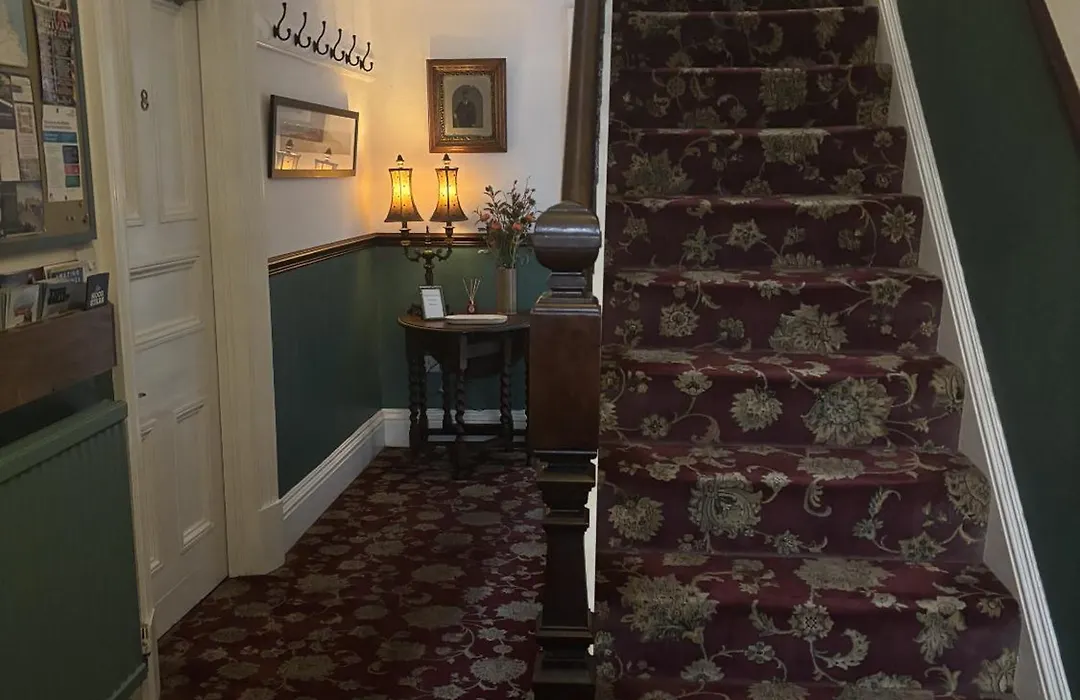 Esklet Guest House-1