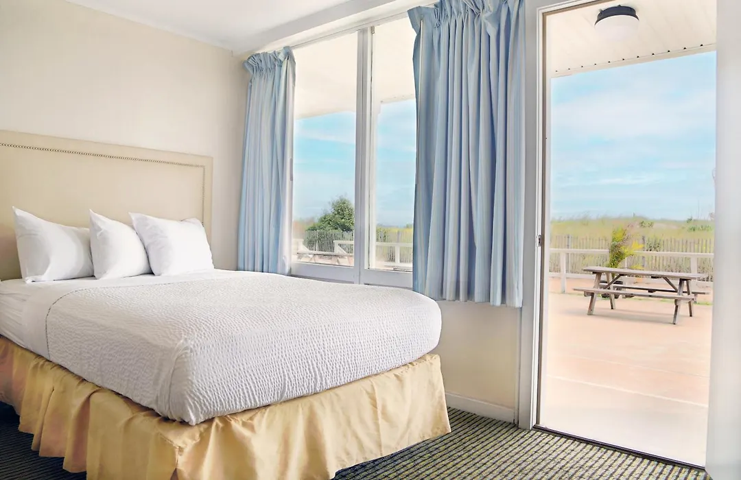 Seabonay Oceanfront Motel-1