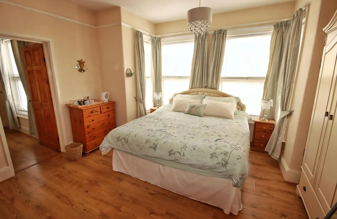 Beaches Bandb-1