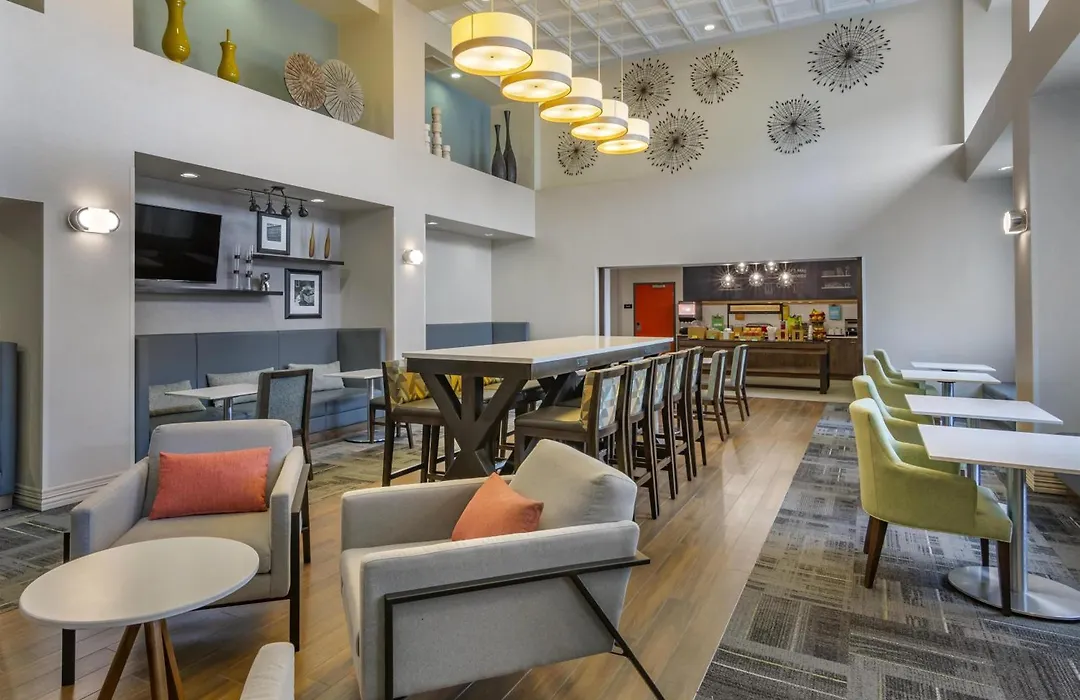 Hampton Inn & Suites Edmonton/West-1