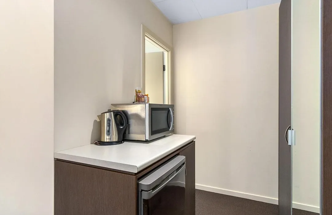 Quality Hotel Robertson Gardens-1