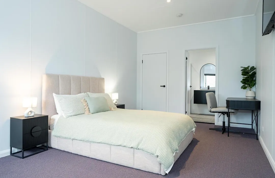 Acacia Ridge Hotel-1