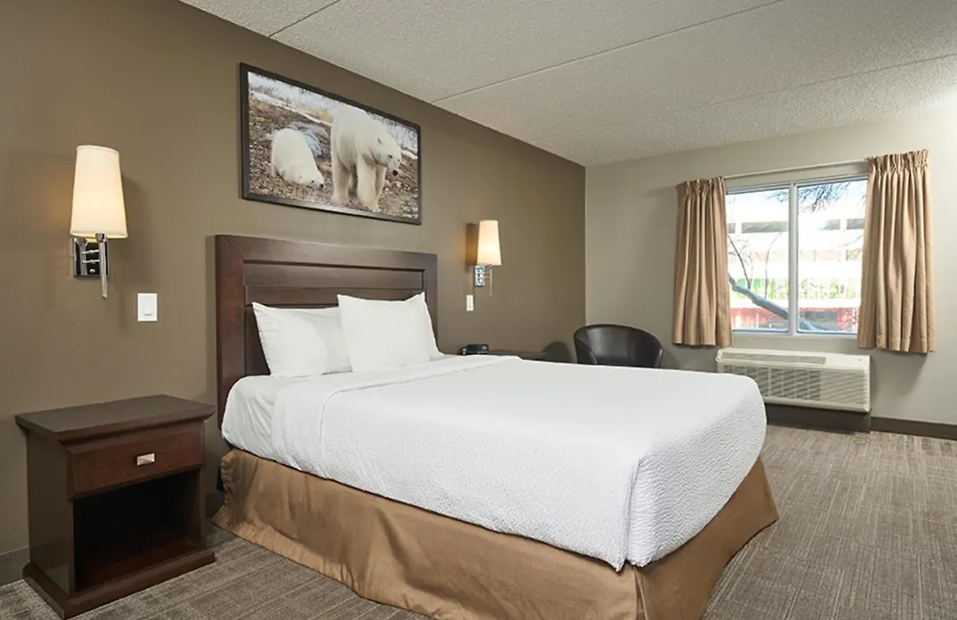 Canad Inns Destination Centre Club Regent Casino Hotel-1