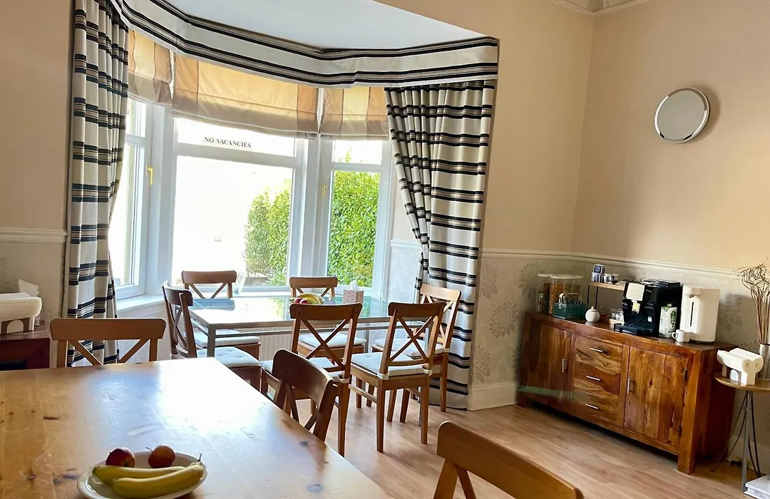 Dalmore Lodge Guest House-1