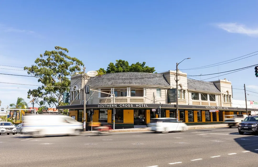 Southern Cross Hotel-1