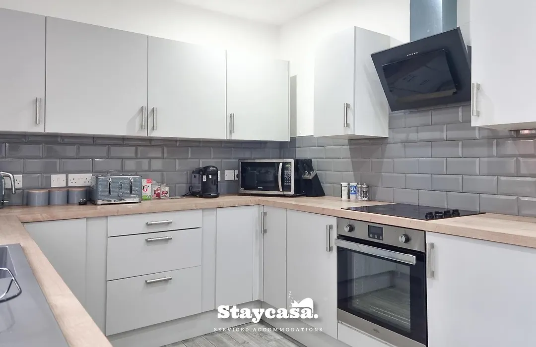 Cowesby Co-Living - Private Room Self-Cater-1