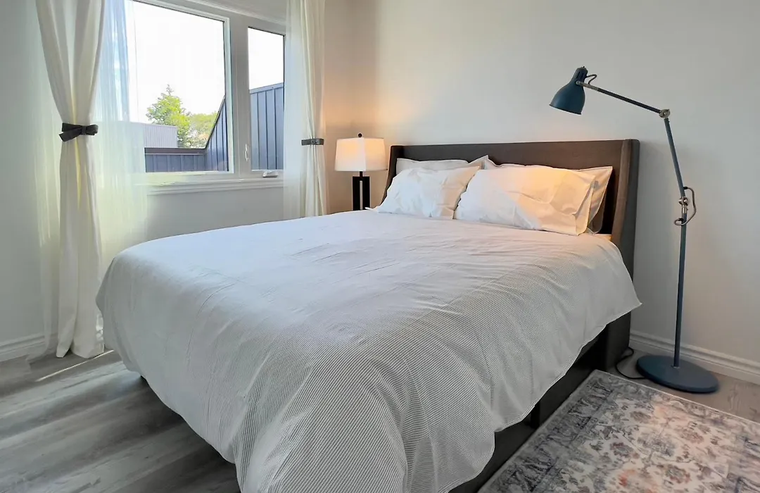 Bentley Commons Fallsview - Luxury 4 Bedroom 4 Bath Townhouse-1