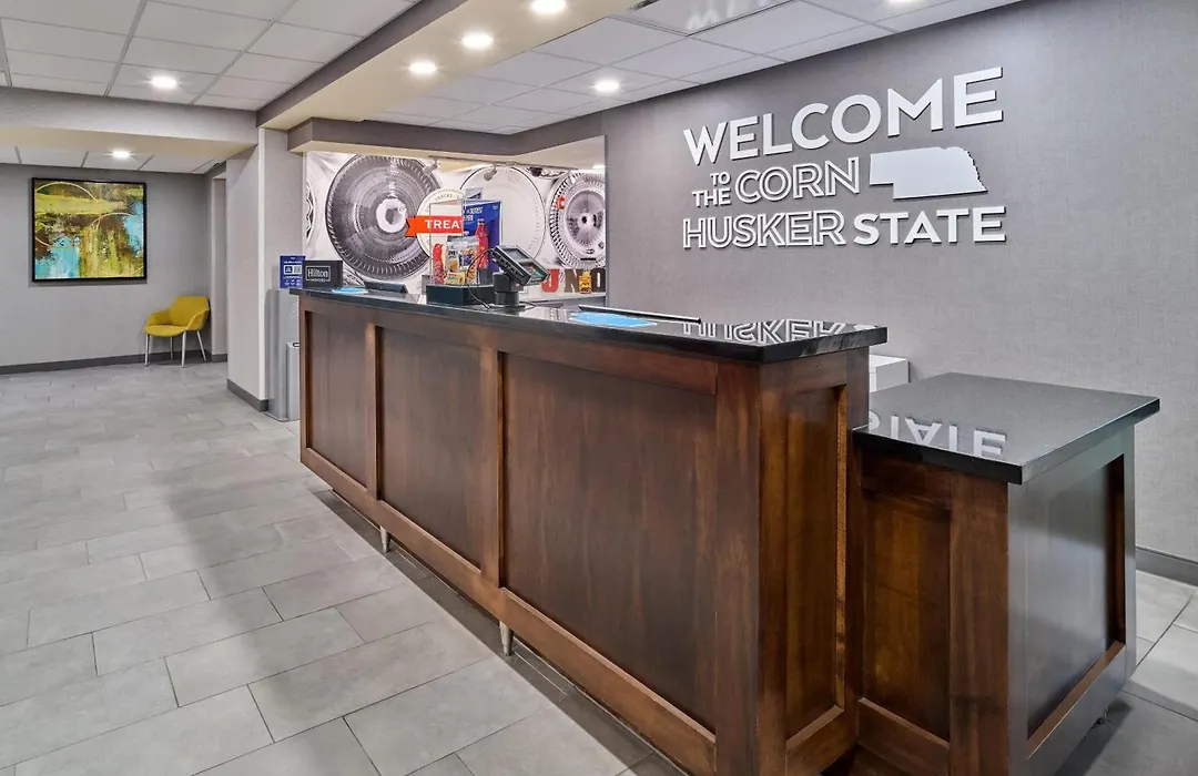 Hampton Inn Omaha Midtown-Aksarben-1