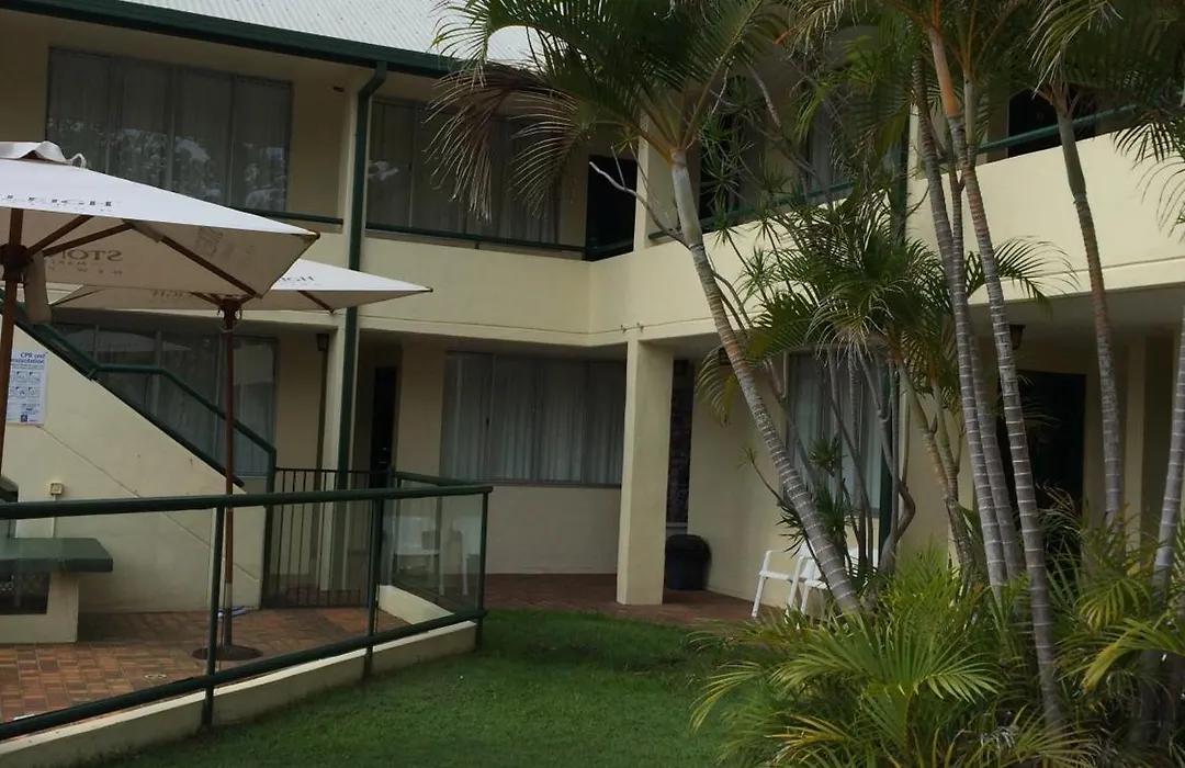 Darcy Arms Hotel Motel-1