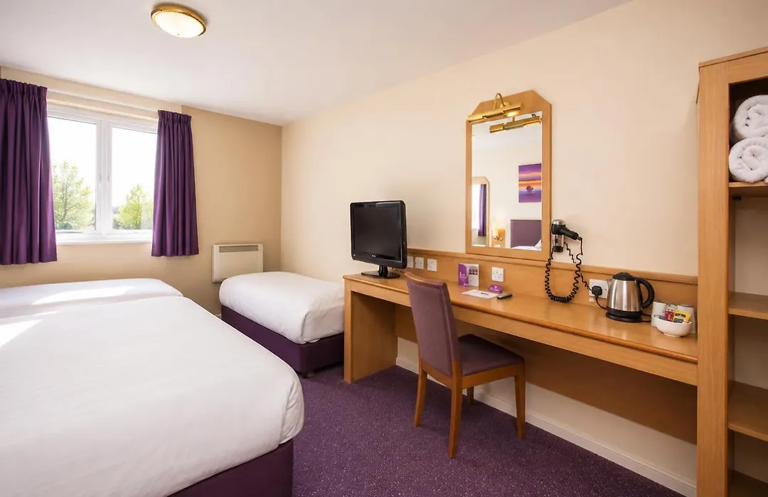 Stables Inn, Aintree-1