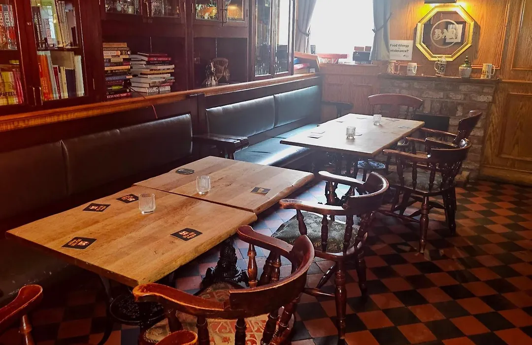 The Waggon & Horses-1