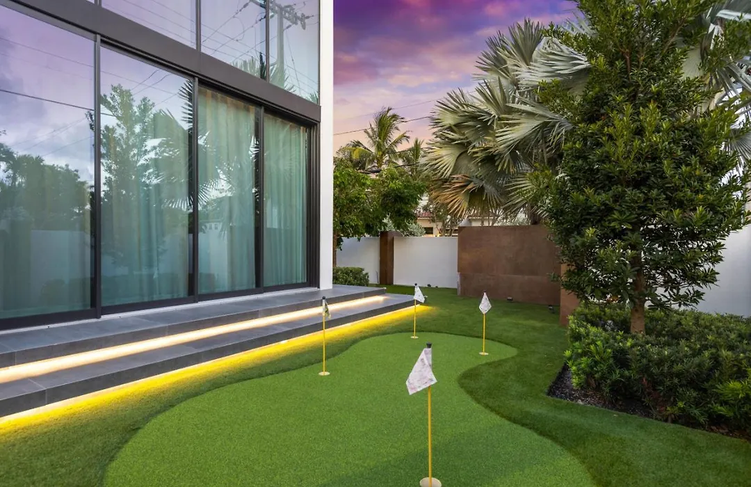 Three Story Waterfront Villa With Basketball And Mini Golf-1