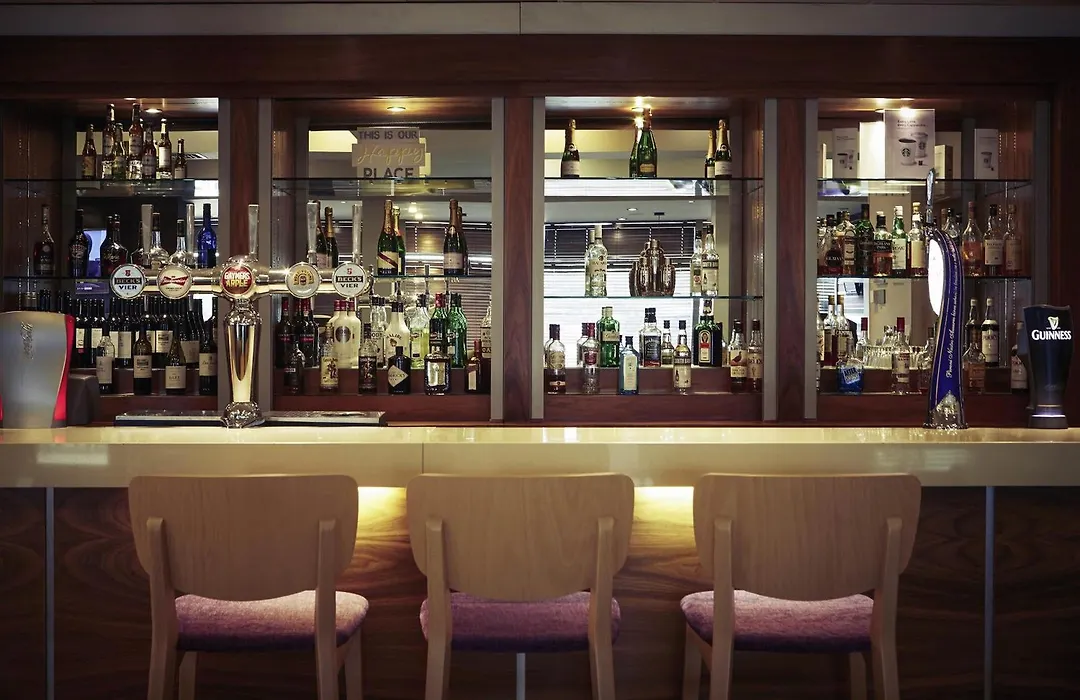 Mercure Sheffield Parkway-1