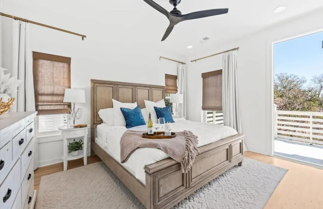The Oakwood Retreat Marsh View Home With Game Room And Porches-1