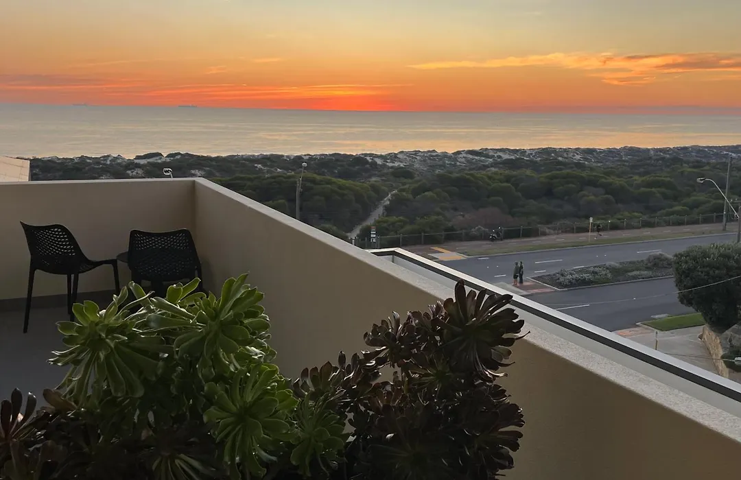 Beach House Perth-1