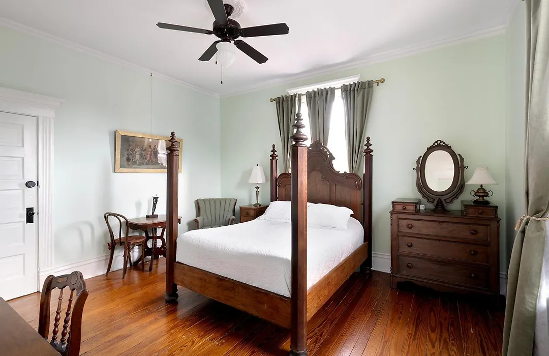Heights Ironworks Bed & Breakfast-1
