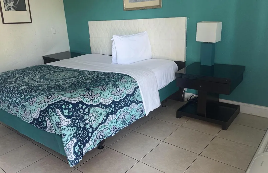 Apm Inn & Suite-1