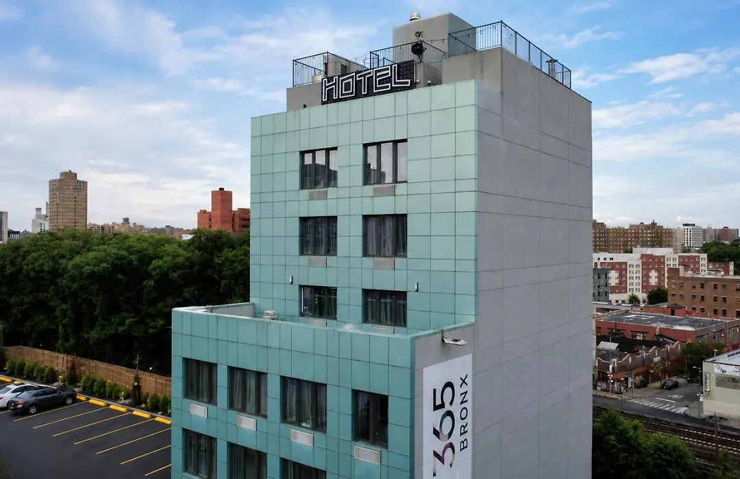 Hotel 365 Bronx - Yankee Stadium-1