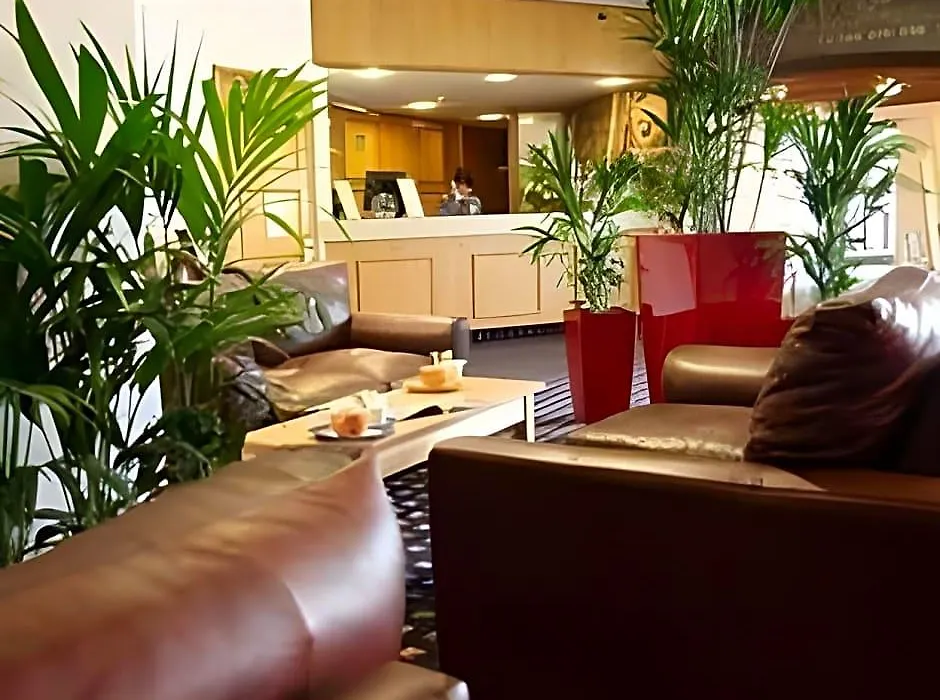 Britannia Hotel Leeds-1