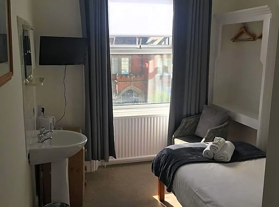 Oak Alyn Hotel-1