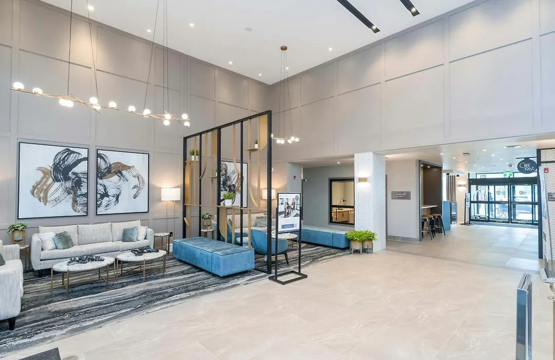 Sandman Signature Winnipeg Airport Hotel & Suites-1