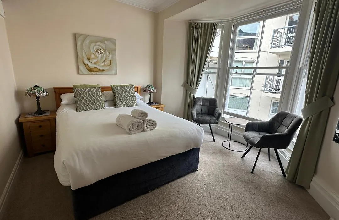 Myrtle House Hotel-1