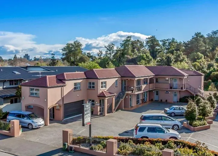 166 Majestic Court Motel-1