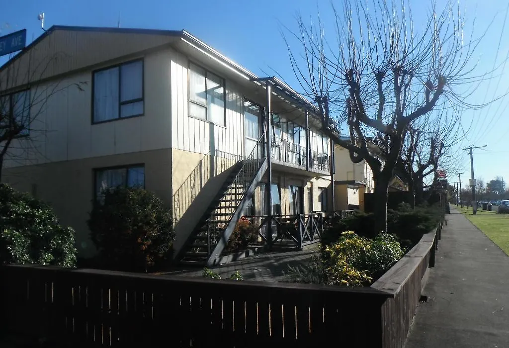 Avalon Motels-1