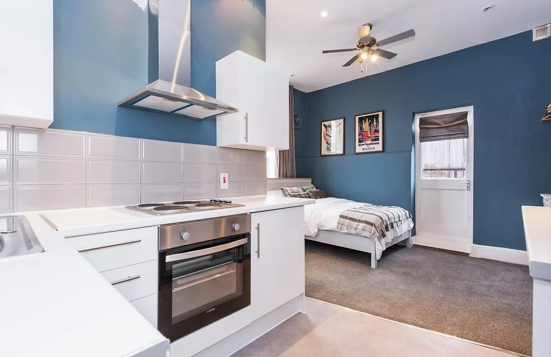 Summerfield Pub & Boutique Rooms-1