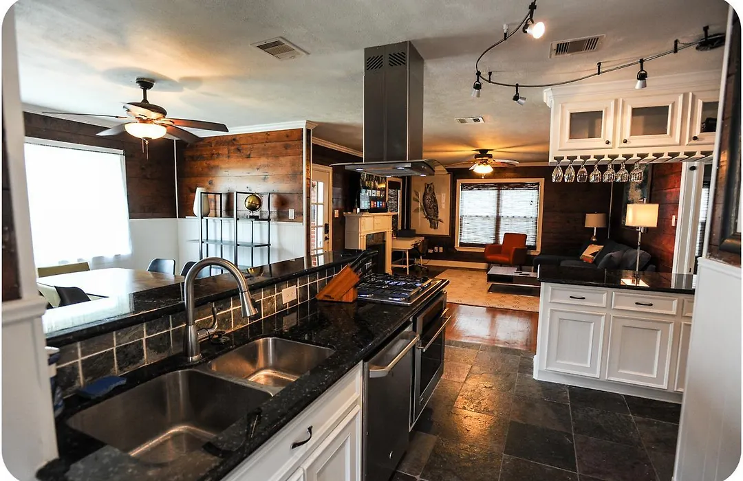 The Coyle Cabin - Close To Downtown, Stadiums, U Of H, Med Center-1