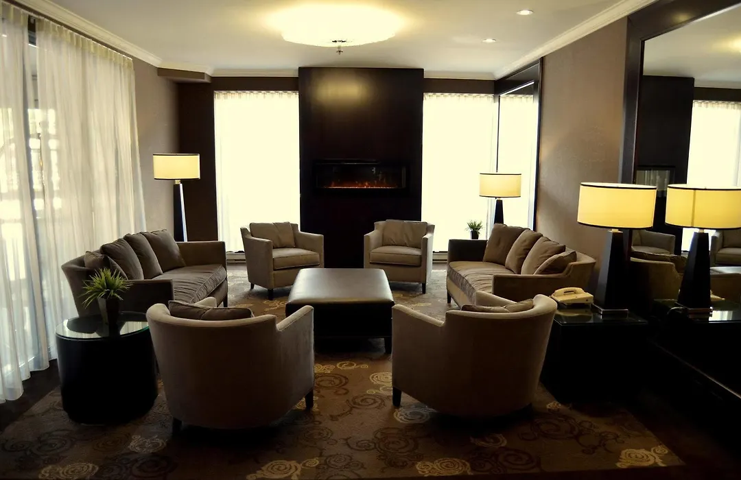 Best Western Plus Ottawa Downtown Suites-1