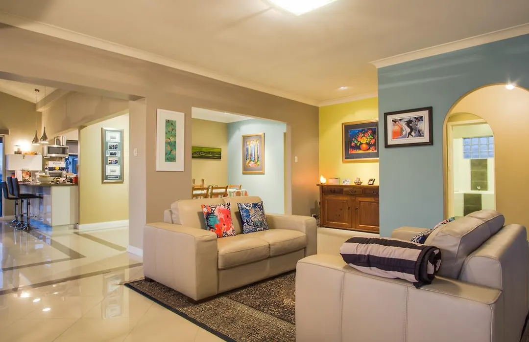 Mullaloo B & B-1