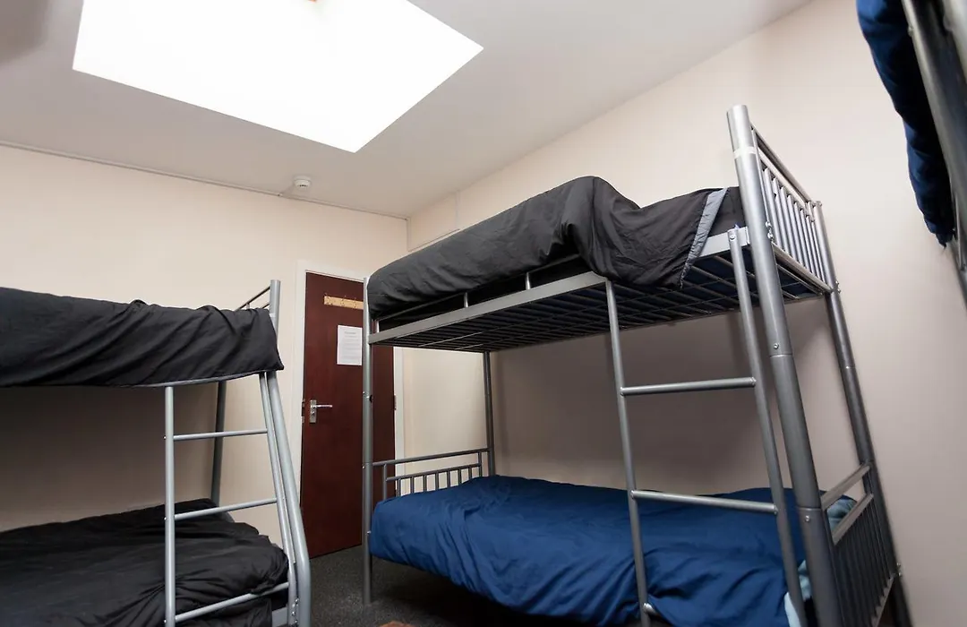 Budget Hostel-1