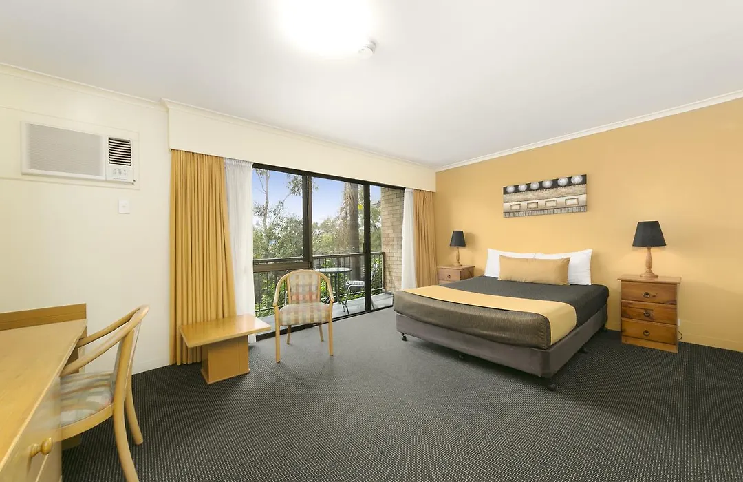 Mt Ommaney Hotel Apartments-1