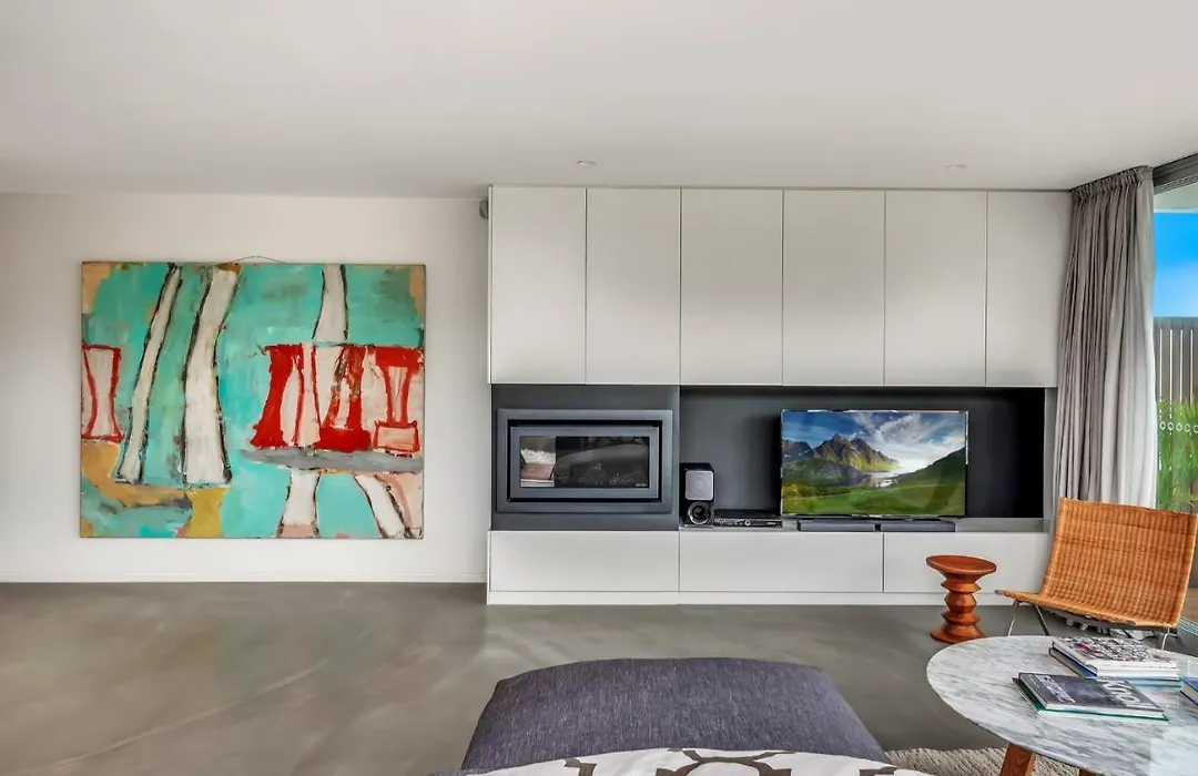 Tamarama Apartments-1