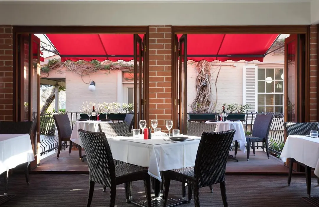 Ramada By Wyndham Brisbane Windsor-1