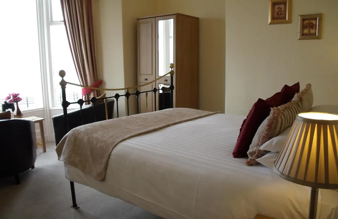 Britannia Guest House-1
