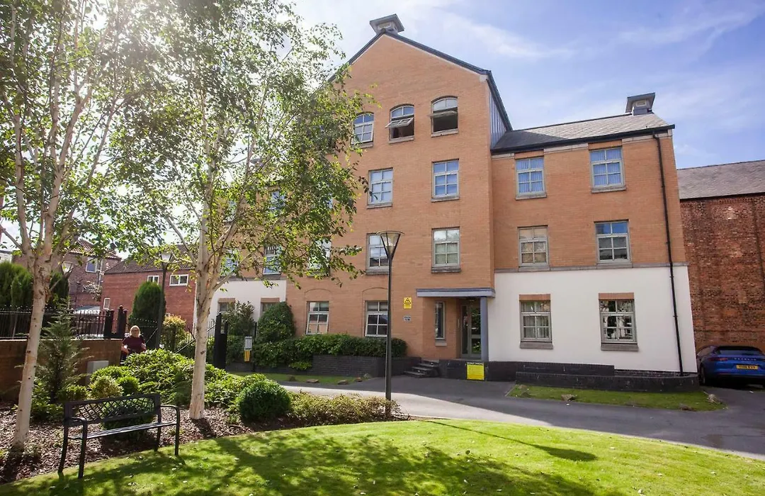 7 Gibson House - Chic City Centre Apartment With Parking-1