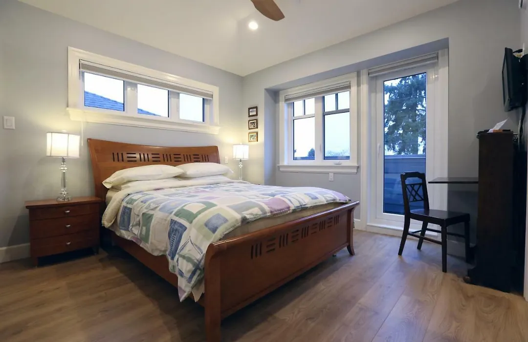 Vancouver Traveller B&B-1