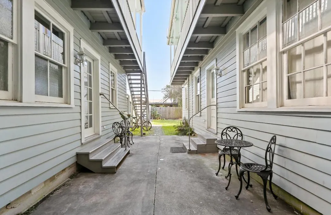 Montgomery House-1