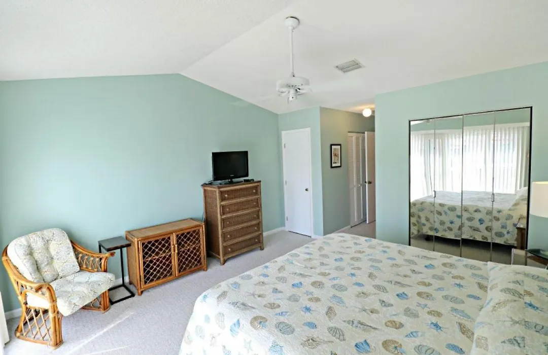 Sea Place 12229-1