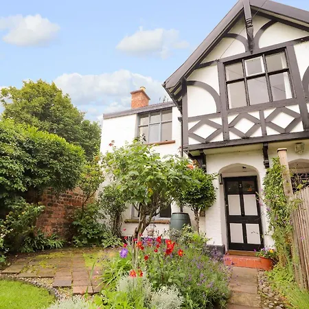 2 Ashby Place-3